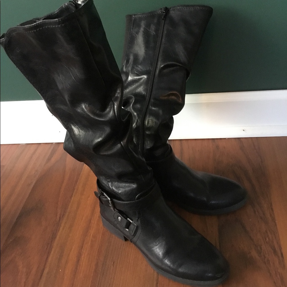 Boots - Picture 5 of 5